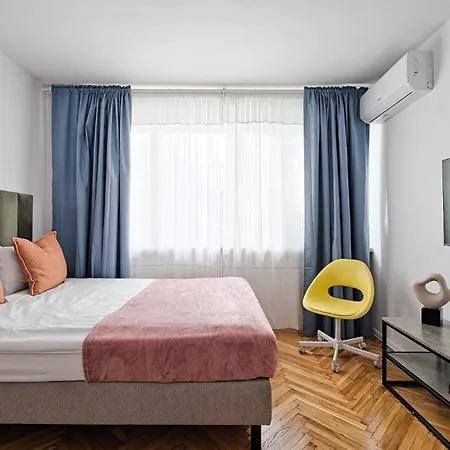 Apartment Oasis 2 In Center Downtown *
